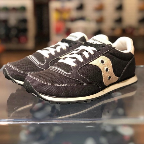 Saucony Jazz low pro vegan new in box - Picture 1 of 2